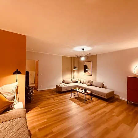 Modernes Design-apartment In Lejlighed